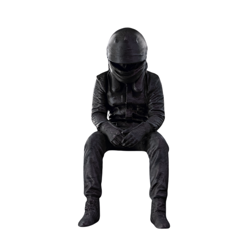 Miniatura Piloto F1 - Sentado - Pensativo - Estatueta Fórmula 1 - 10x5x6,5cm